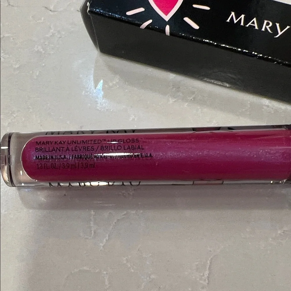 Unlimited Lip Gloss HOPEFUL Lilac Mary Kay Doe Foot Applicator
